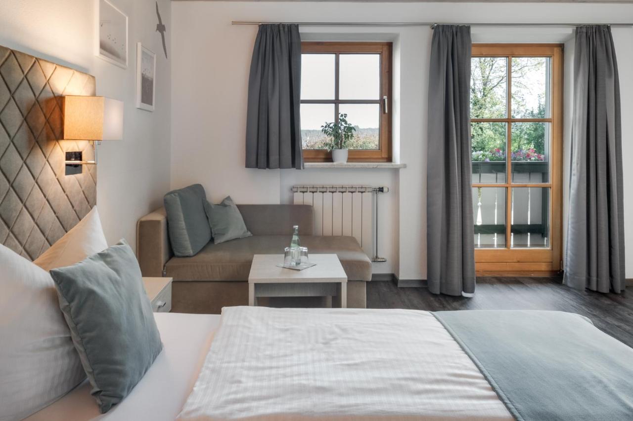 Hotel Garni Moewe Am See Prien am Chiemsee Dış mekan fotoğraf