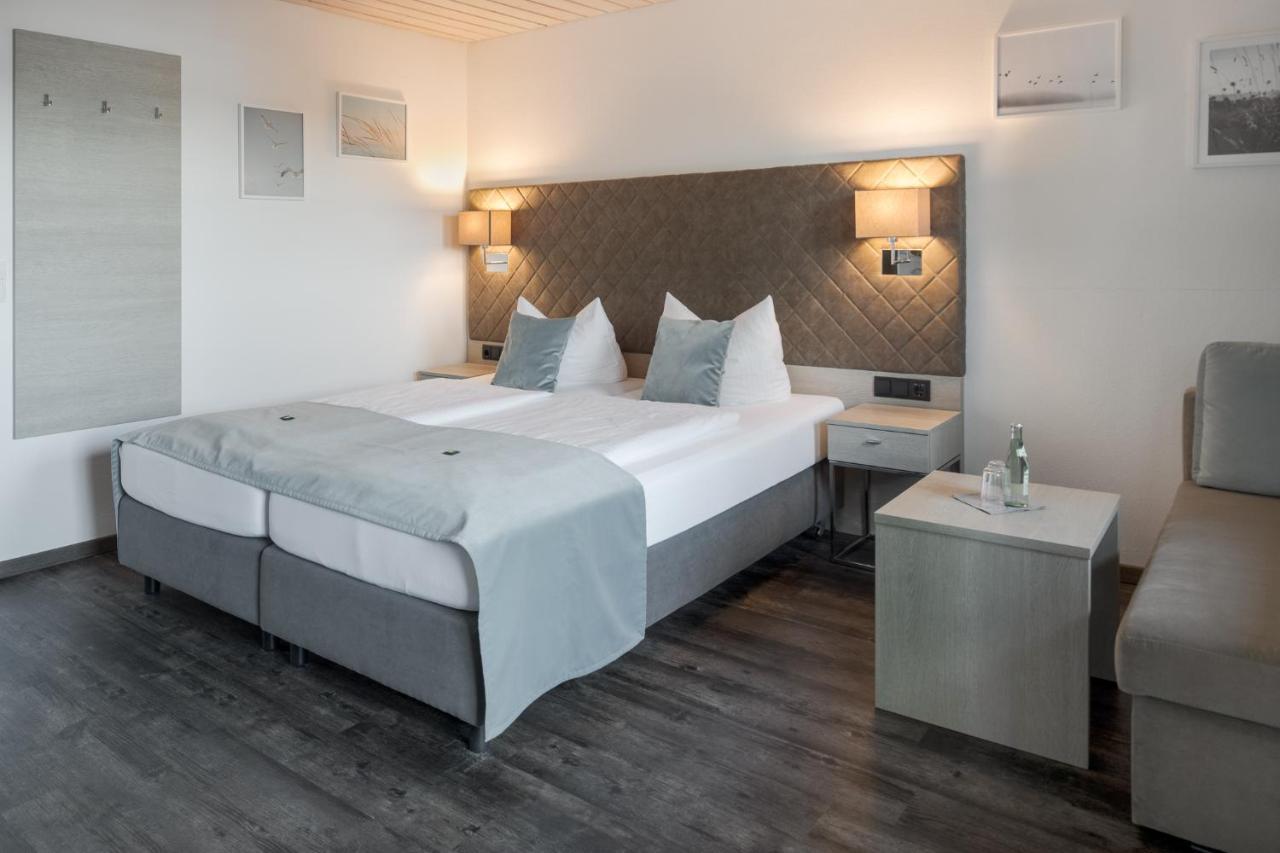 Hotel Garni Moewe Am See Prien am Chiemsee Dış mekan fotoğraf
