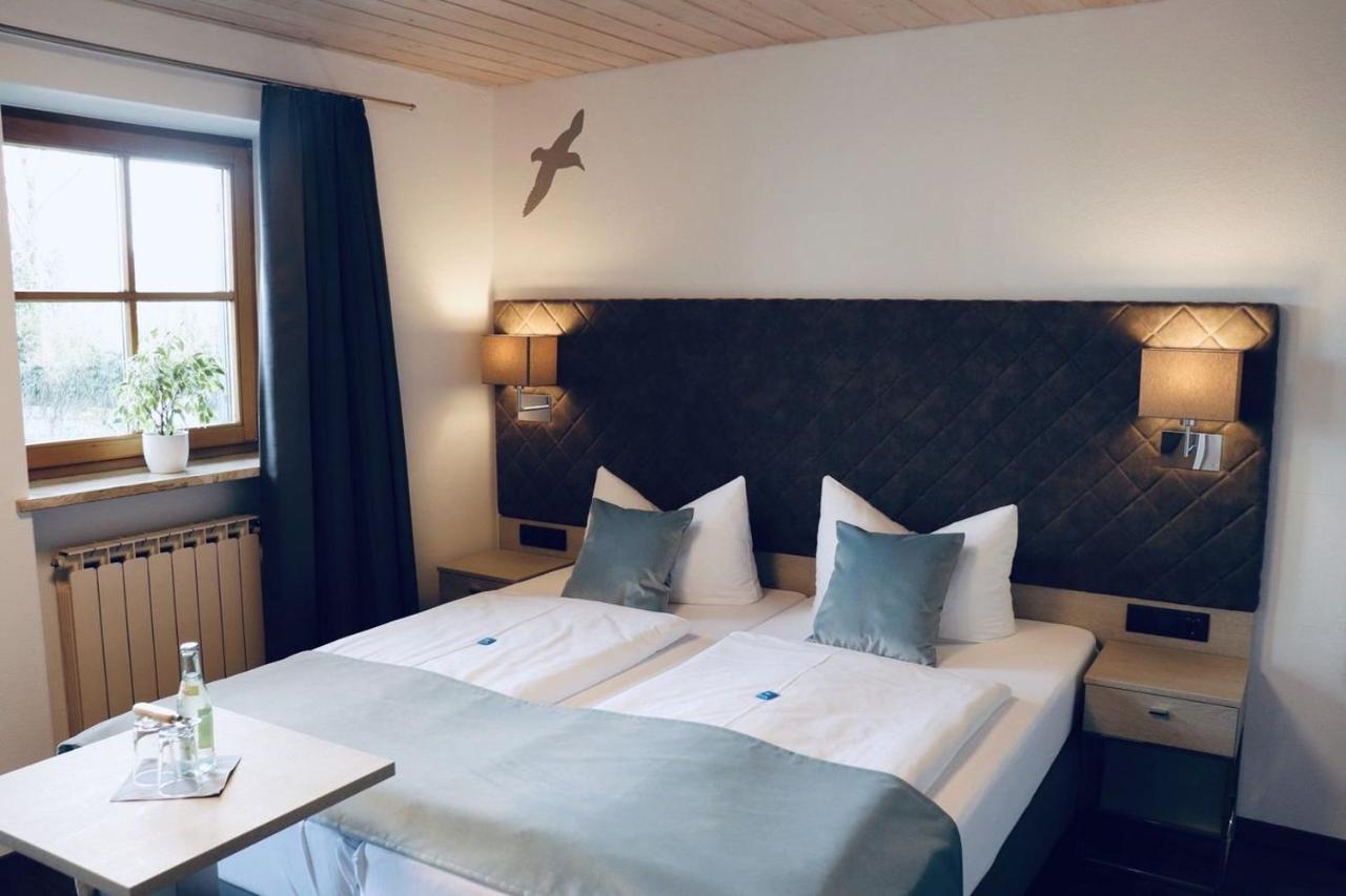 Hotel Garni Moewe Am See Prien am Chiemsee Dış mekan fotoğraf